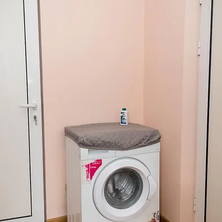 Apartment Two Bedroom Retreat I Near Municipality By Flat Mаnager